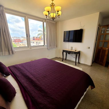 📱 Alquiler de lujoso apartamento en El Vedado, La Habana - Img 118203752