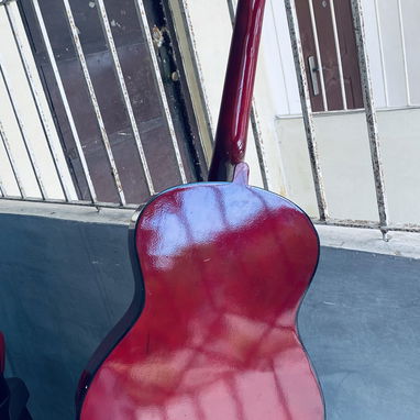 { Guitarra } - Img 125164560