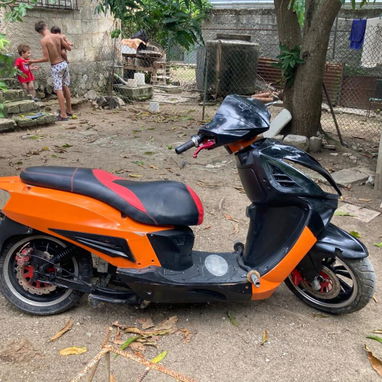 En venta moto águila - Img 122331359