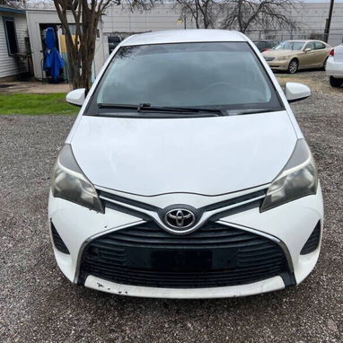 Venta de Toyota Yaris 2015 en Estados Unidos y envío a Cuba - Img 100118639