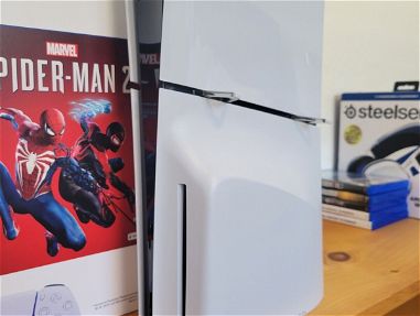 Sony PS5 Slim Marvel's Spider-Man 2 Bundle Edición de disco de 1 TB - Img 69127187