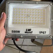 📌 Reflectores LED - tenemos tres modelos / 110v - 220v y con panel solar. - Img 57275401