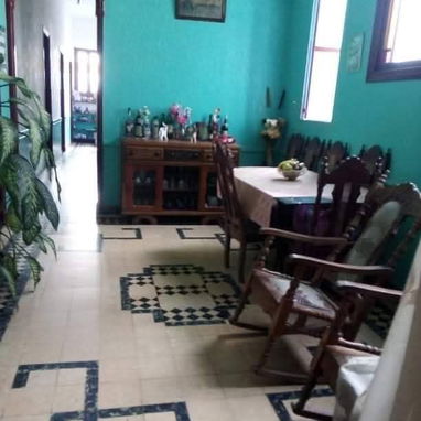 Luyano,se ajusta con dinero en mano - Img 107699089