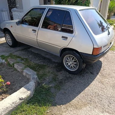 Venta de Peugeot 205 - Img 124207113