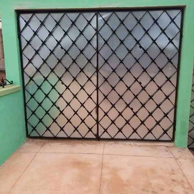 Se confeccionan trabajos de herrería para la seguridad y belleza del hogar  ,contamos con más de 10 años de experiencia - 6/10