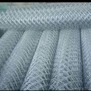 Rollos de cerca perle galvanizada a 26 mil y tubo de hierro 1pulgada de 6 metros a 15 mil la tira - Img 55742990