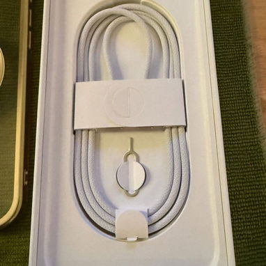 iPhone 16 pro max 256GB (( LIBRE DE FÁBRICA (sim física )en estado 10 de 10 (( SIN DETALLE ))ÚNICO DUEÑO 98% Bateria - Img 119721425
