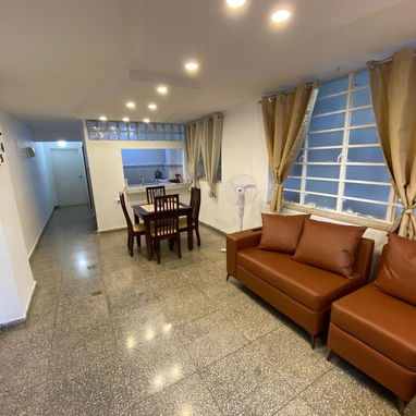 SE RENTA APARTAMENTO EN EL VEDADO POR 27 Y N. WIFI. PLANTA BAJA. 54026428 - Img 114216575