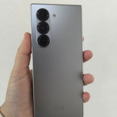 Samsung galaxy Z Fold 6 - 3/3