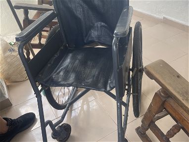 Se vende silla de ruedas , andador y bastón . - Img 66151667