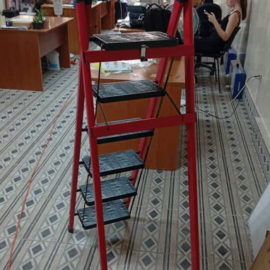 ESCALERA DE MANO DOMÉSTICA PLEGABLE DE 6 PASOS, ENTREGA DE FACTURA, VARIEDAD DE ESCALERAS, ETC - Img 125188177