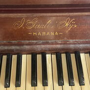 Ganga Piano vertical en venta marca giralt e hijo pianista música músico arte artista - Img 45209564