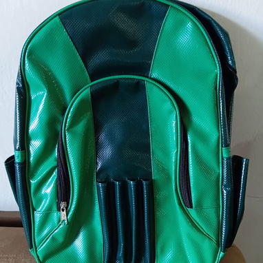 Mochila Nueva en 2000 interesados al 58275380 - 2/2