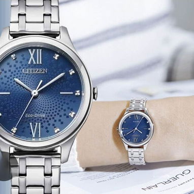 CITIZEN ECODRIVE CORSO (EM0500-57L) DE 32MM PARA MUJER , EN ACERO INOXIDABLE Y ESFERA AZUL , NUEVO A ESTRENAR  58049738 - Img 111065074