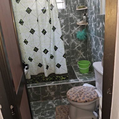OFERTA VILLANUEVA SANTIAGO DE LAS VEGAS REBAJADA ULTIMO PRECIO 23000 DOLARES CASA DE 2 PISOS NOOO GARAGE - 6/10