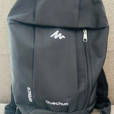 Mochilas para los peques de la casa en varios tamaños y con sus accesorios 🎒 - 9/10