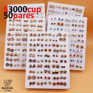 Set 50pares de Pendientes Aretes - Resina y Cristal $3000 - Img 55184851
