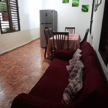 🏠 Apartamento de Renta Habana Vieja. 💵Precio Económico de 25 usd por noche. 2 habitaciones climatizadas - Img 118685620