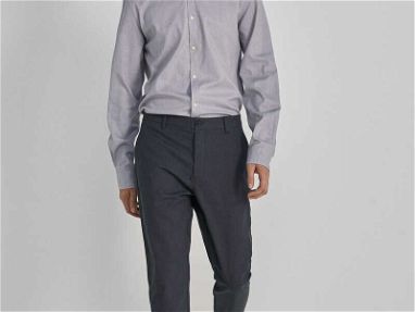 Pantalones hombre Marcas Europeas - Img 44228117
