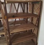 Estantes de madera más un mostrador todo Nuevo. - Img 48767115