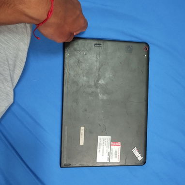 Vendo tablet Lenovo de uso - Img 126123448