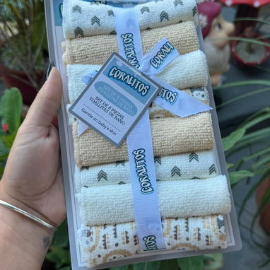 Set de 8 piezas y 24 piezas de toallitas para bebés🌸*(GHC) - Img 118536527