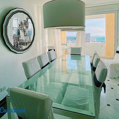 Renta / Alquiler Penthouse Atlantic Norte, Vedado - Img 120026815