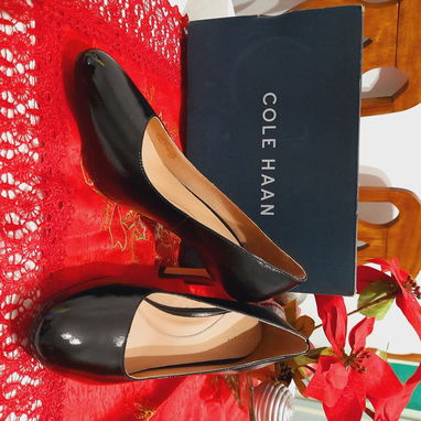 Tacones negros ... Nuevos en caja - 2/2