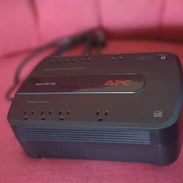 Backup APC 550 550VA/330W 8 tomas - 55USD - Img 57900270