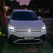 TAXI disponible 24h Volkswagen ID.6 Crozz Hasta 6 personas con equipaje - Img 55971134