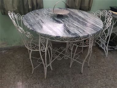 Mesa de hierro con marmol - Img main-image-45876025