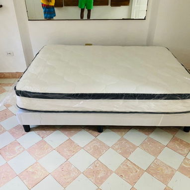Colchones Konfort sellados en su caja, bases y camas - 3/4