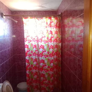 Vendo casa bplanta alto y bajo de 2h reparto poey 12000 - Img 125723520