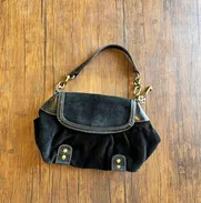 Cartera negra - Img 49946378
