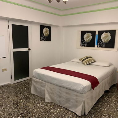 SE RENTAN HABITACIONES ACOGEDORAS MUY CERCA DE GALEANO EN CENTRO HABANA. - 7/10