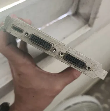 Gt 610 - Img 96618641