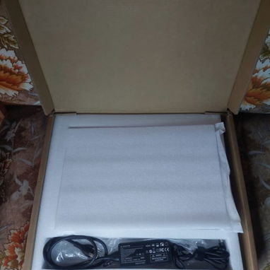Laptop Jumper💻 NUEVA EN CAJA - 3/6