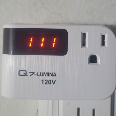 Protección y seguridad para tus inversiones.⚡Protector de voltaje Q7-LUMINA (120V) - Img 117657947
