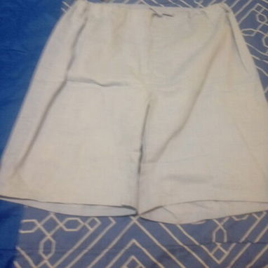 Dos Pijamas nuevos. De MUJER. Azul claro. Talla mediana. De tienda. Confección nacional. Manga corta. - Img 112362406