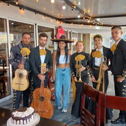 Mariachis - Img 57826309