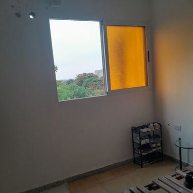 Se vende apartamento en alamar zona 10 muy céntrico muy buen edificio 8500 Euro solo esa moneda - Img 126037601