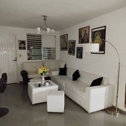 Apartamento en el 5to piso en La Coronela Específicamente Reparto Granma Óptimas Condiciones - Img 54645362