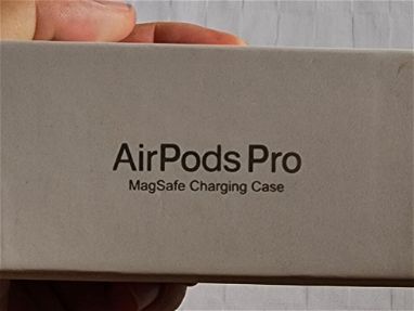 AirPodsPro - Img 65879059