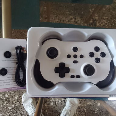 Control para juegos móvil nuevo en caja - Img 112551980