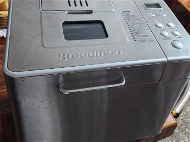 Máquina de hacer pan con poco uso, de acero inoxidable - Img 62848063