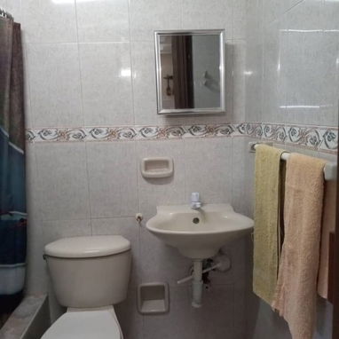SE RENTA CASA DE UNA HABITACIÓN CON PISCINA DE LONA EN GUANABO. 54026428 - Img 120422557