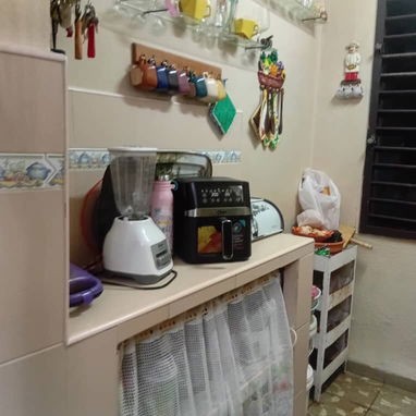 Vendo apartamento a solo 3 cuadras de la Catedral y a 2 de la Bodeguita del Medio - Img 120700531