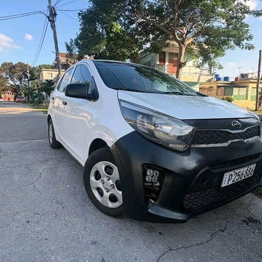 Renta de Kia Picanto GT 2022 - Img 117937766