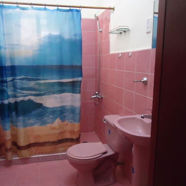 SE RENTA APARTAMENTO INDEPENDIENTE SITO EN CALLE 25 ENTRE PASEO Y CALLE A - Img 122731688