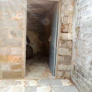 Venta de casa con patio grande buen precio me ajusto hasta 6500 - Img 124357830